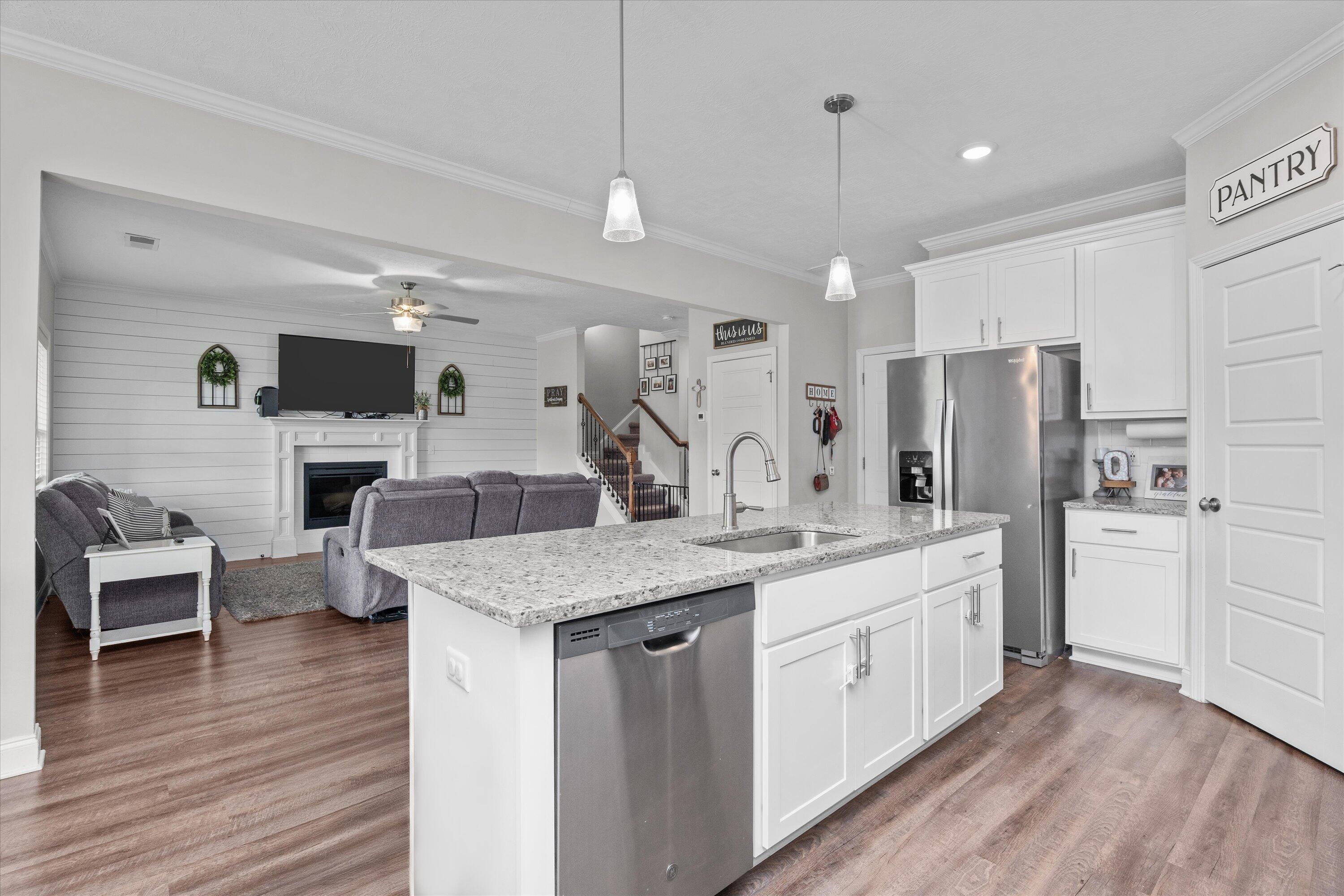 604 Garland Trail