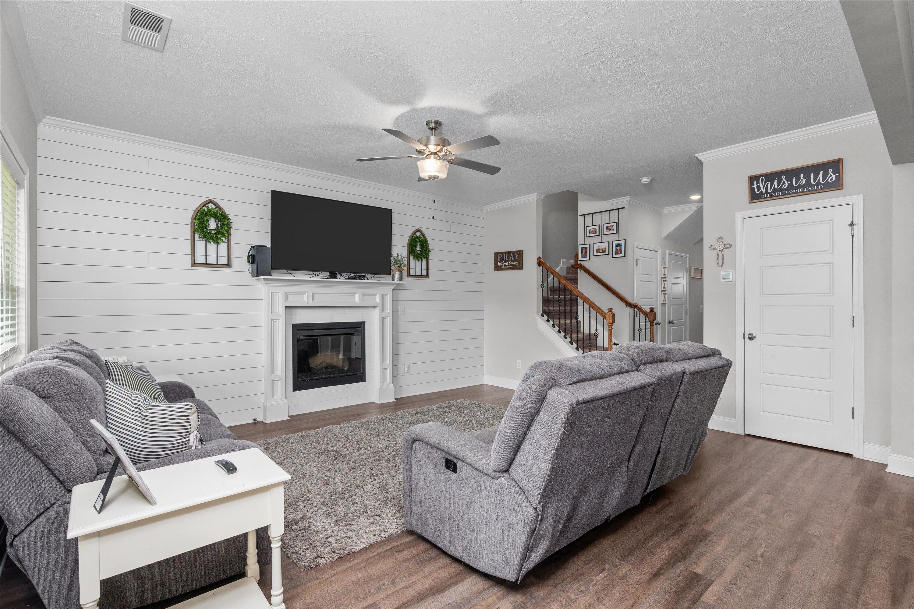 604 Garland Trail