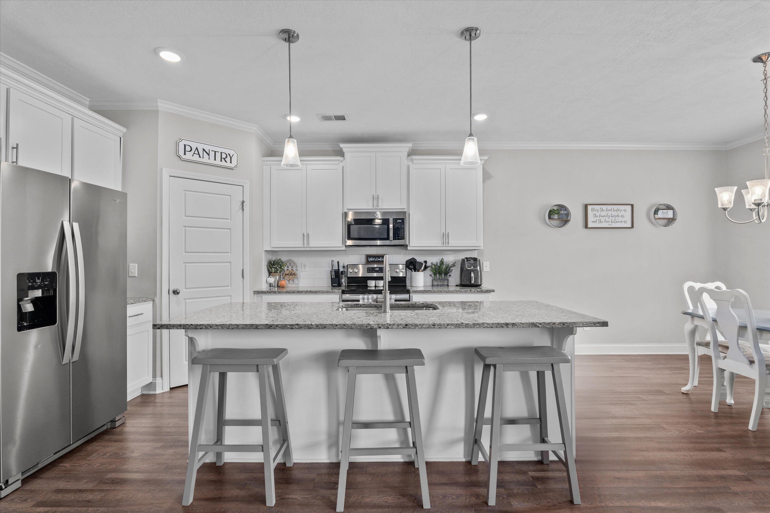 604 Garland Trail