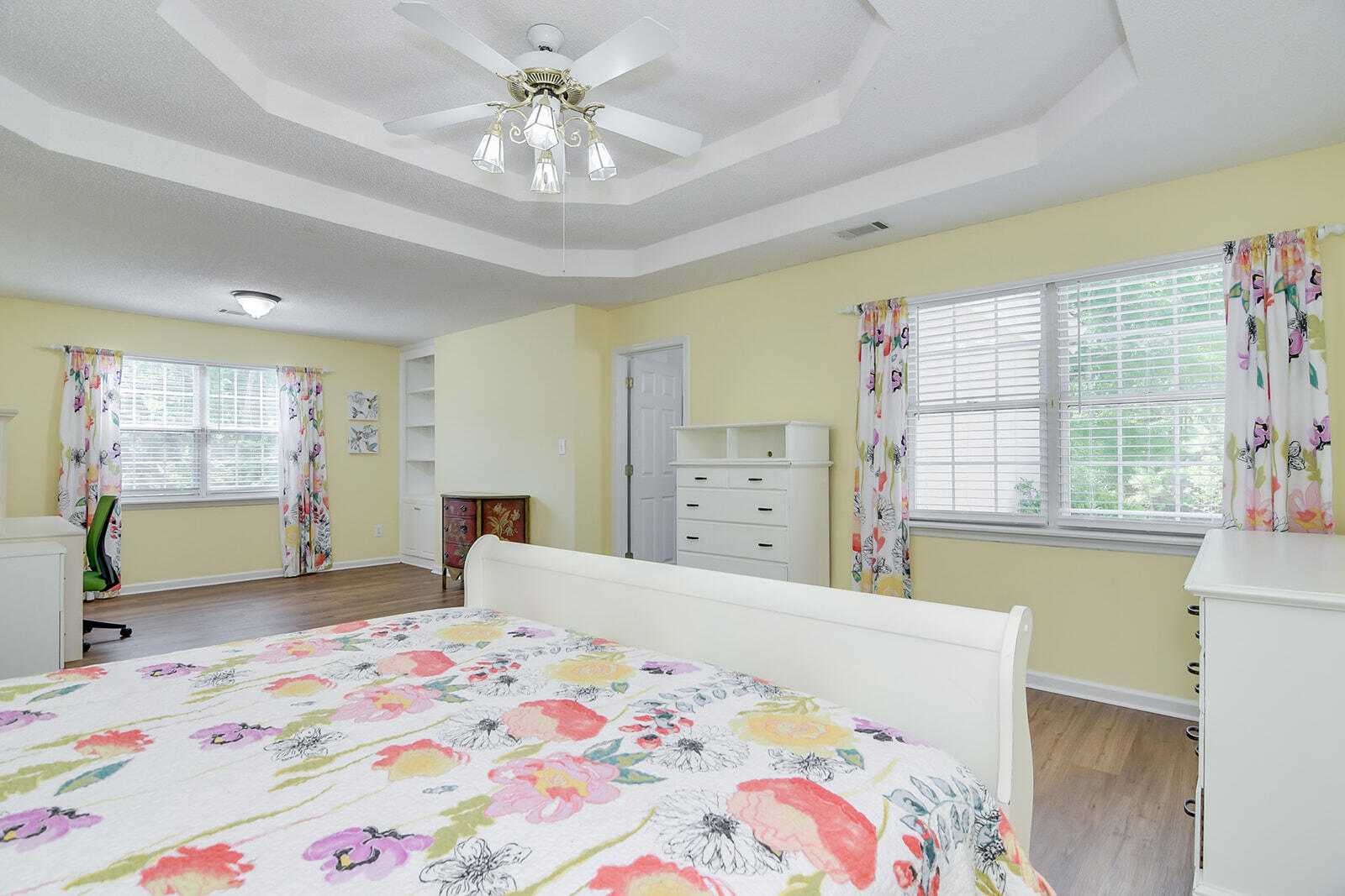 4374 Marshall Way