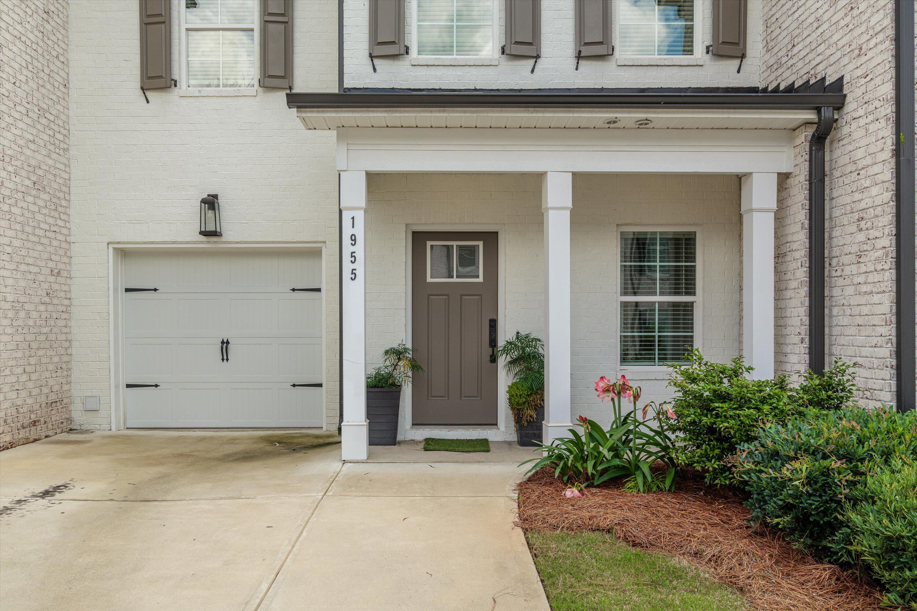 1955 Avenel Lane