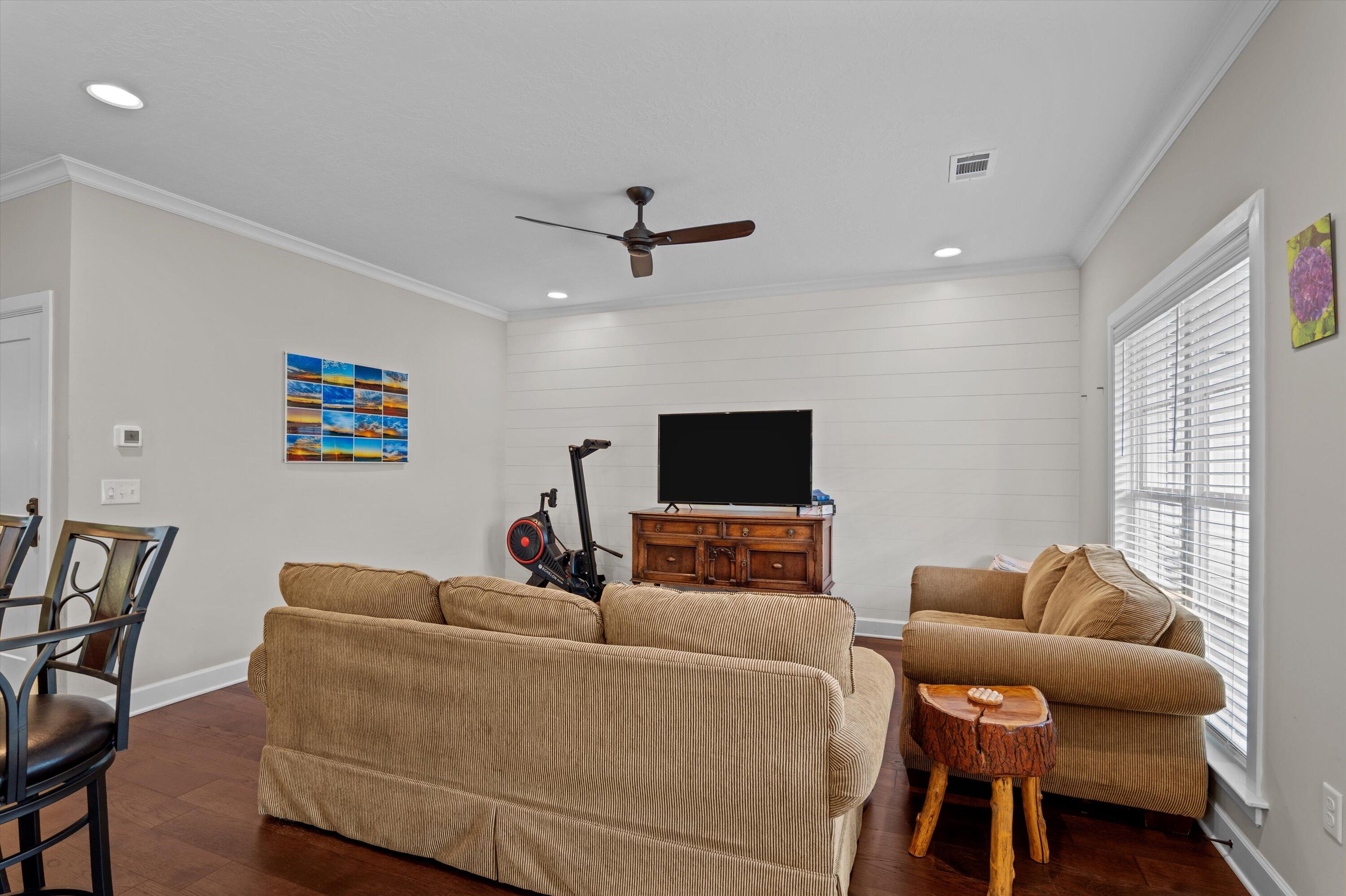 1955 Avenel Lane