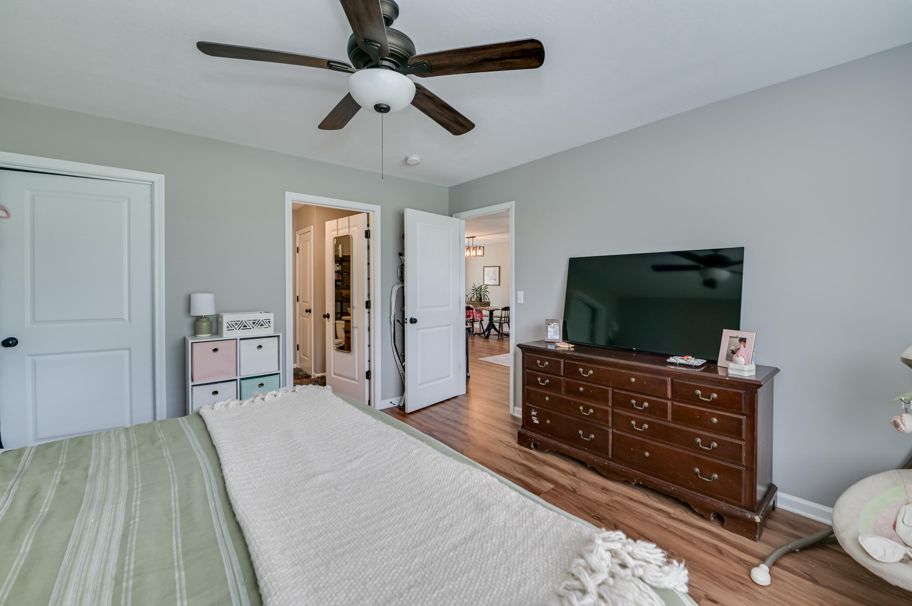 2242 White Oak Rd Road