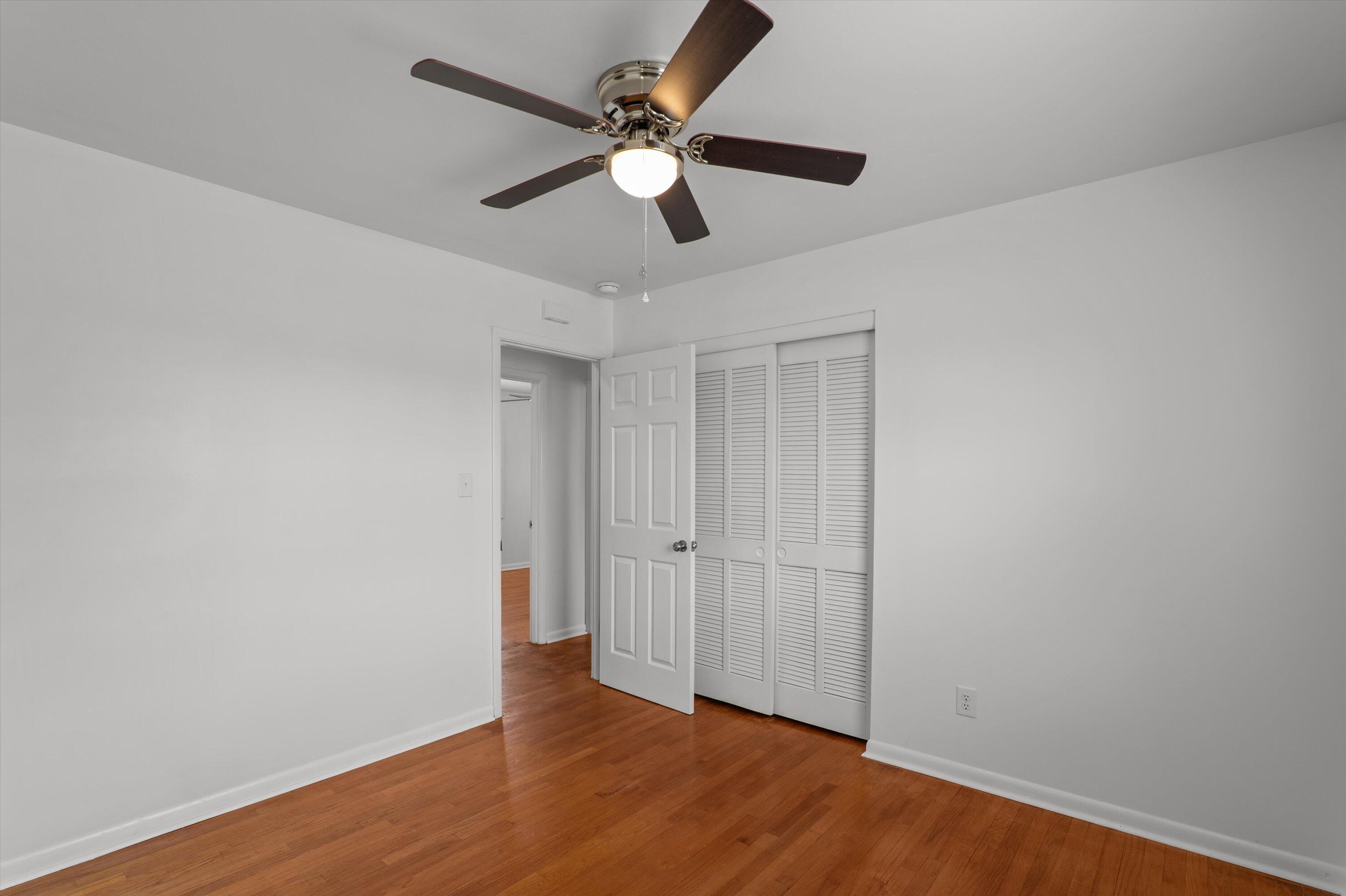4004 Columbia Road