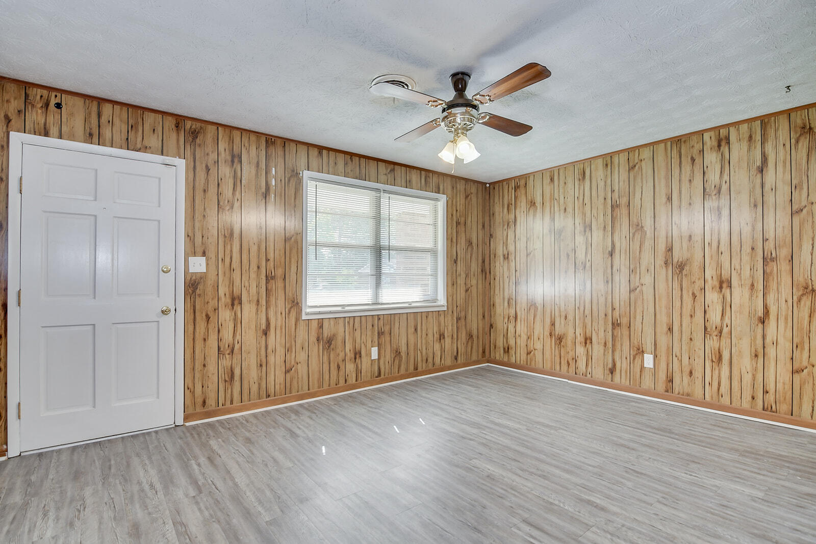 221 Palmetto Drive