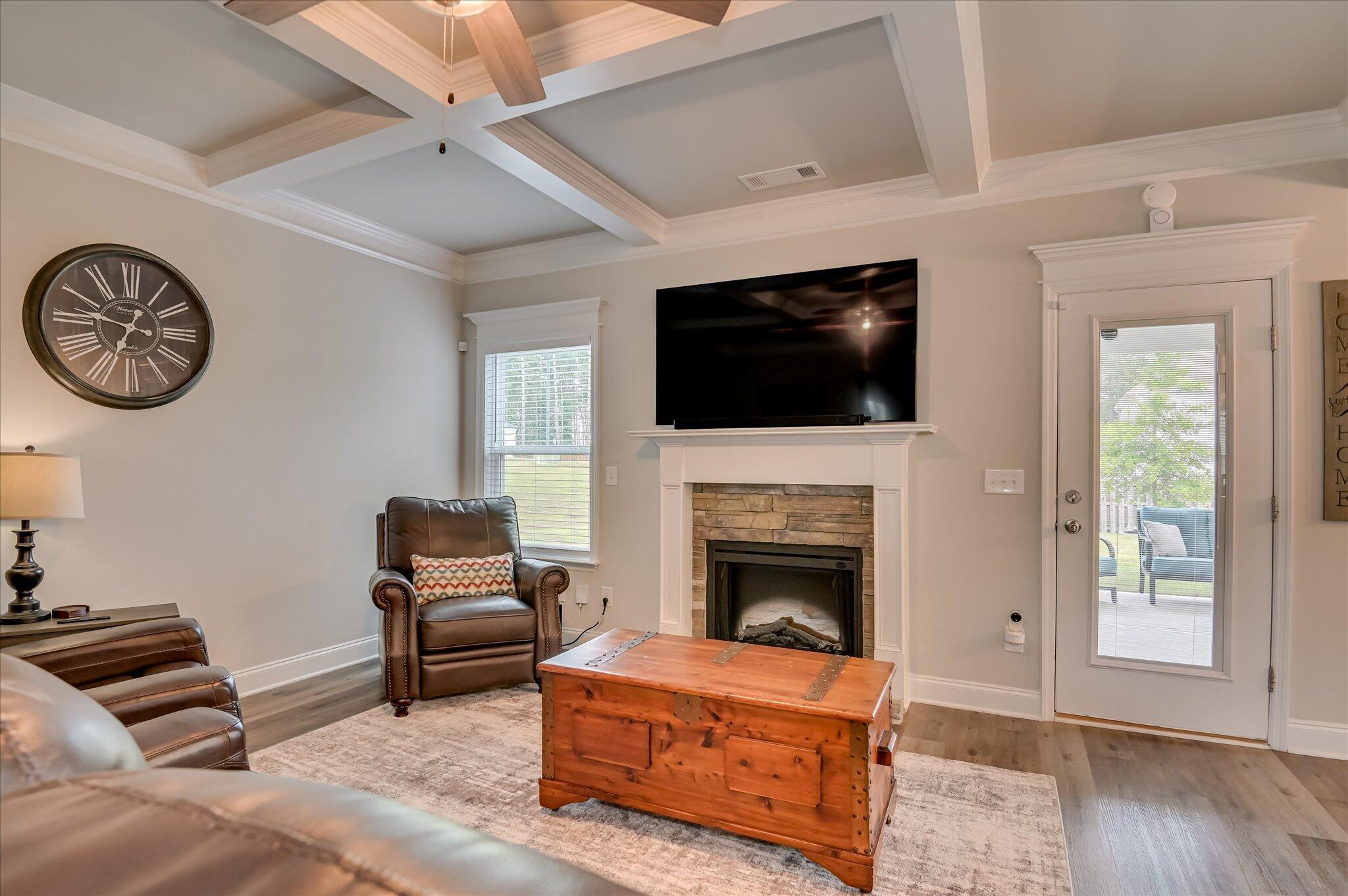 702 Navan Lane