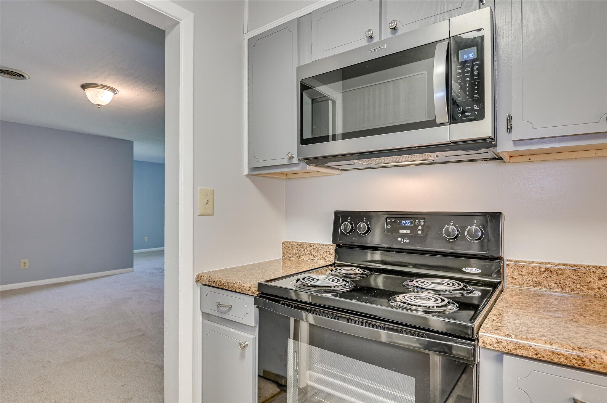 827 Milledge Road E4