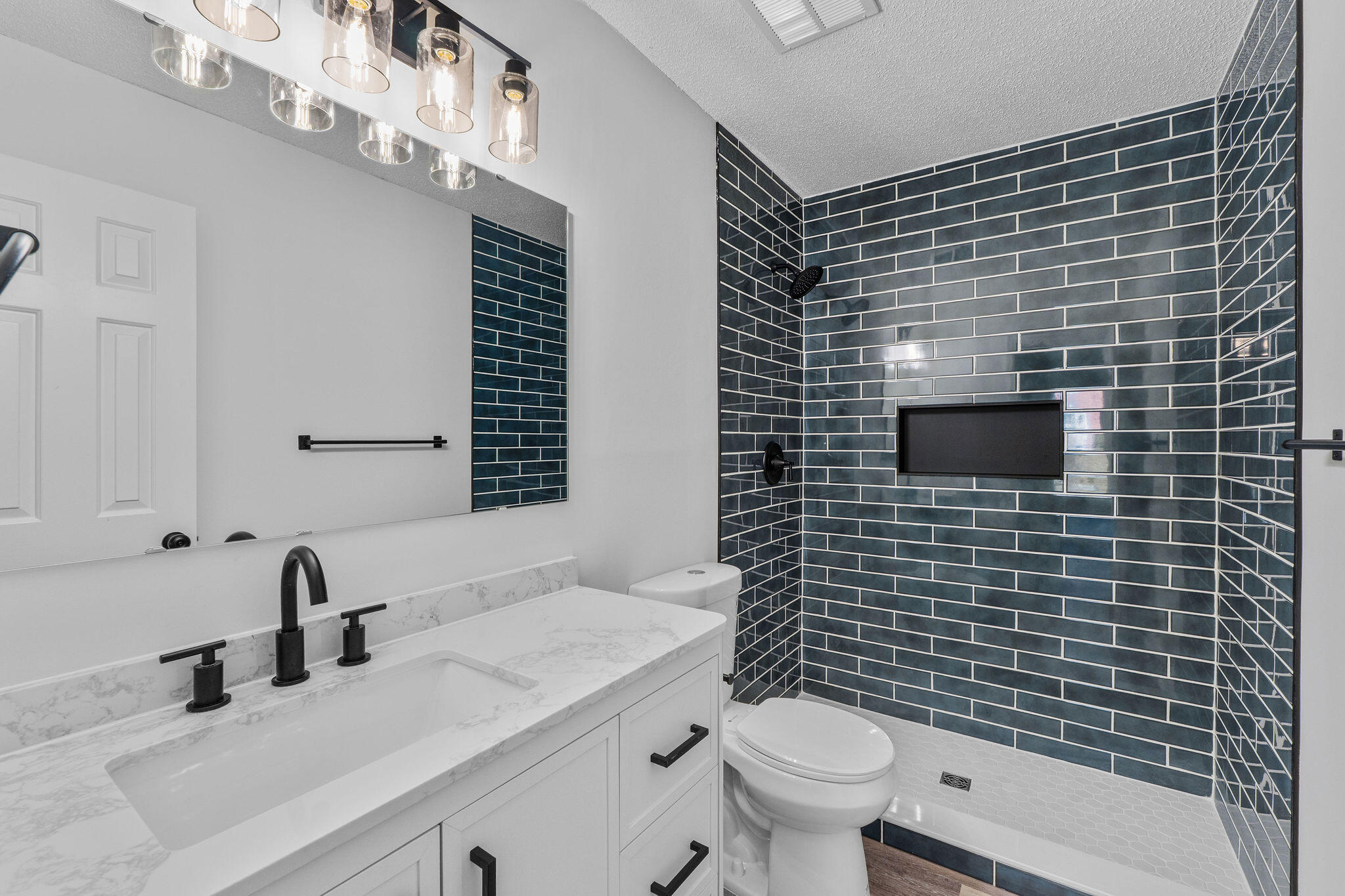 3930 Loblolly Trail