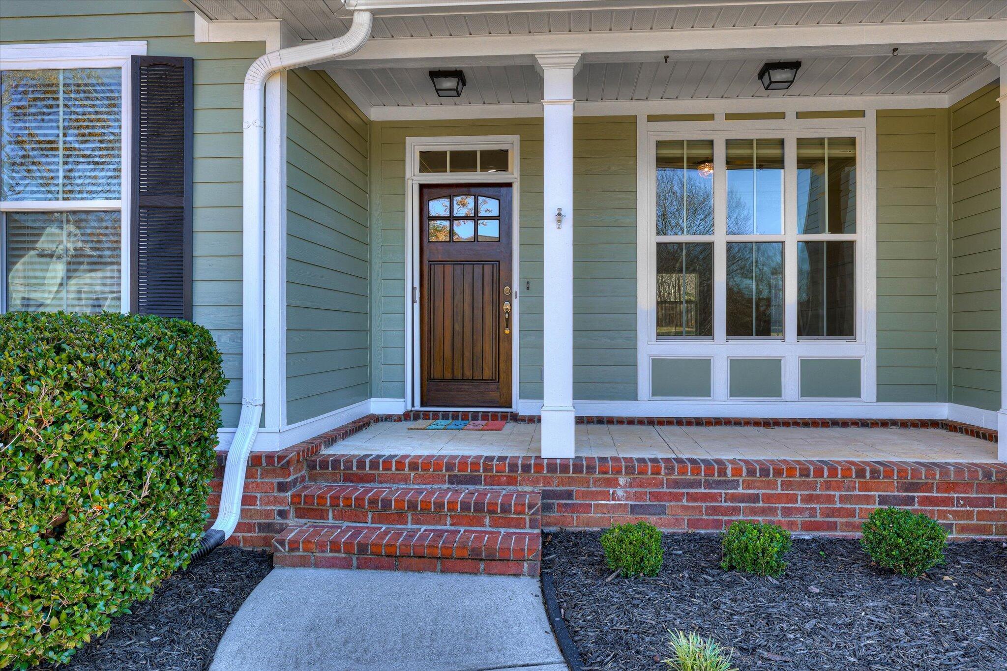 628 Burgamy Pass