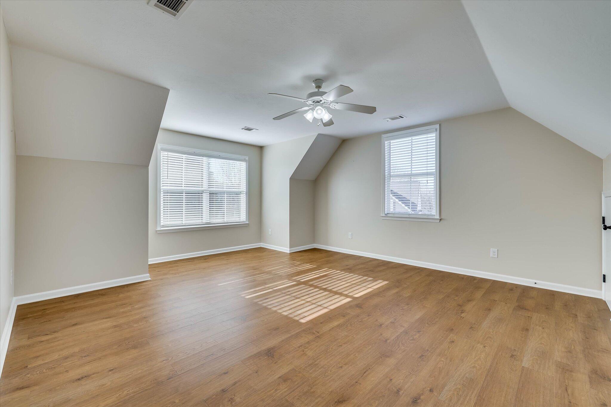 628 Burgamy Pass