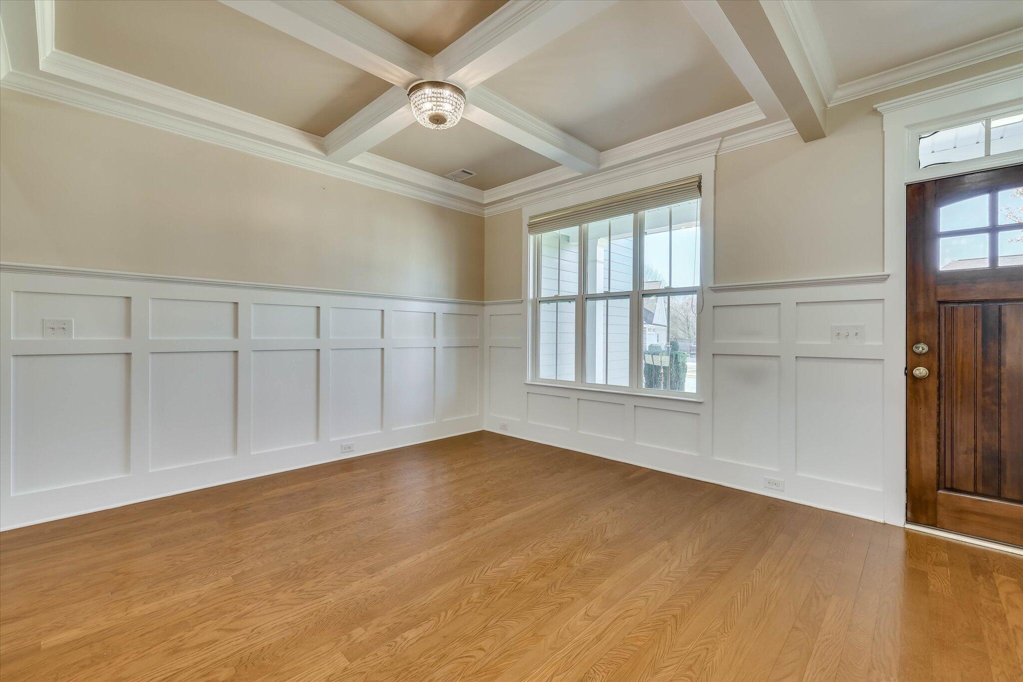 628 Burgamy Pass