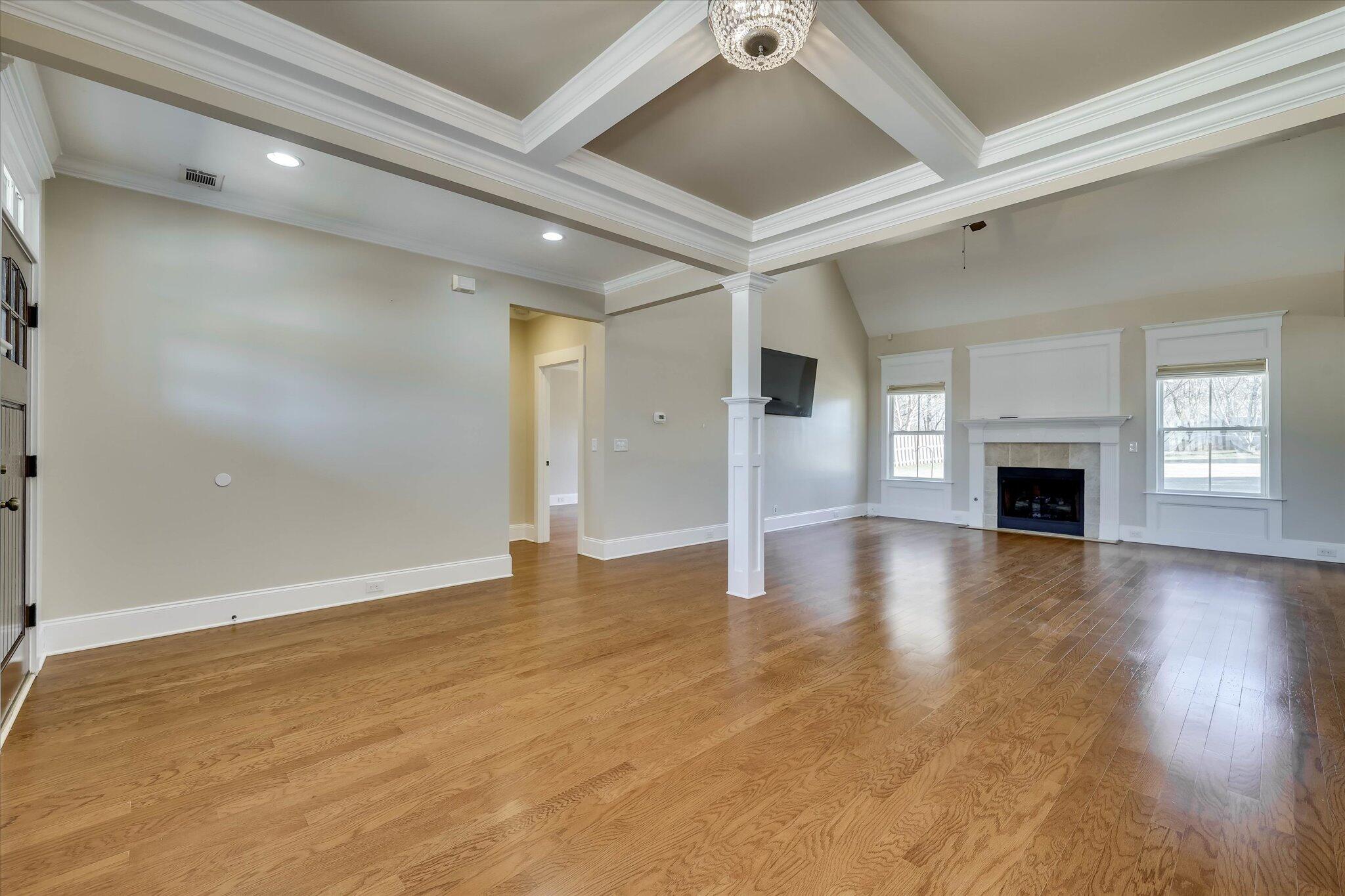 628 Burgamy Pass