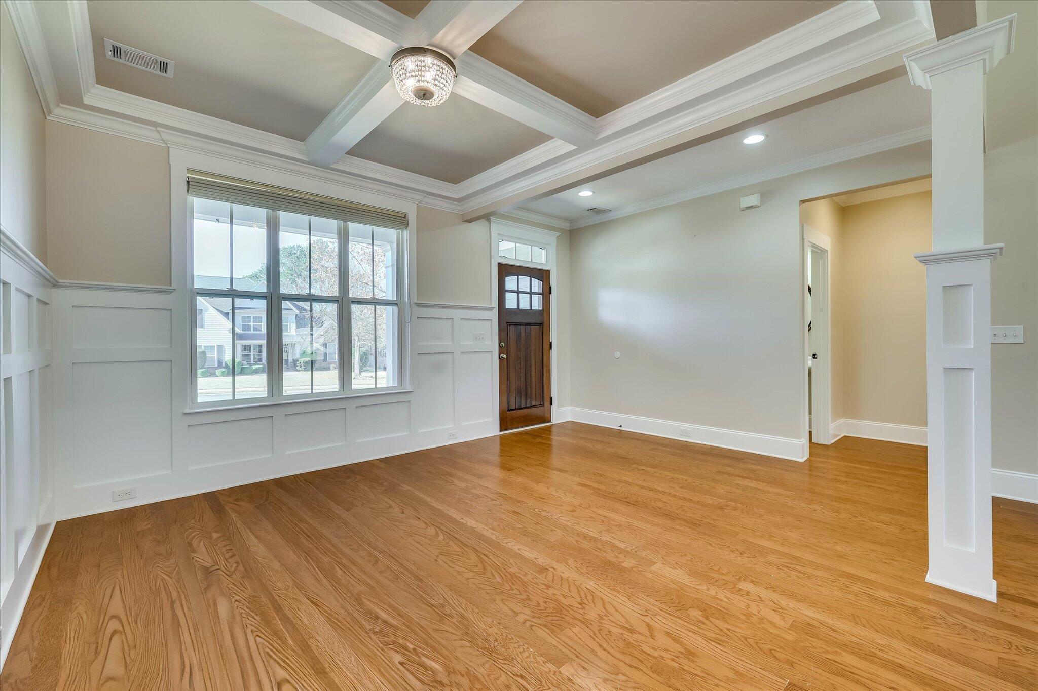 628 Burgamy Pass
