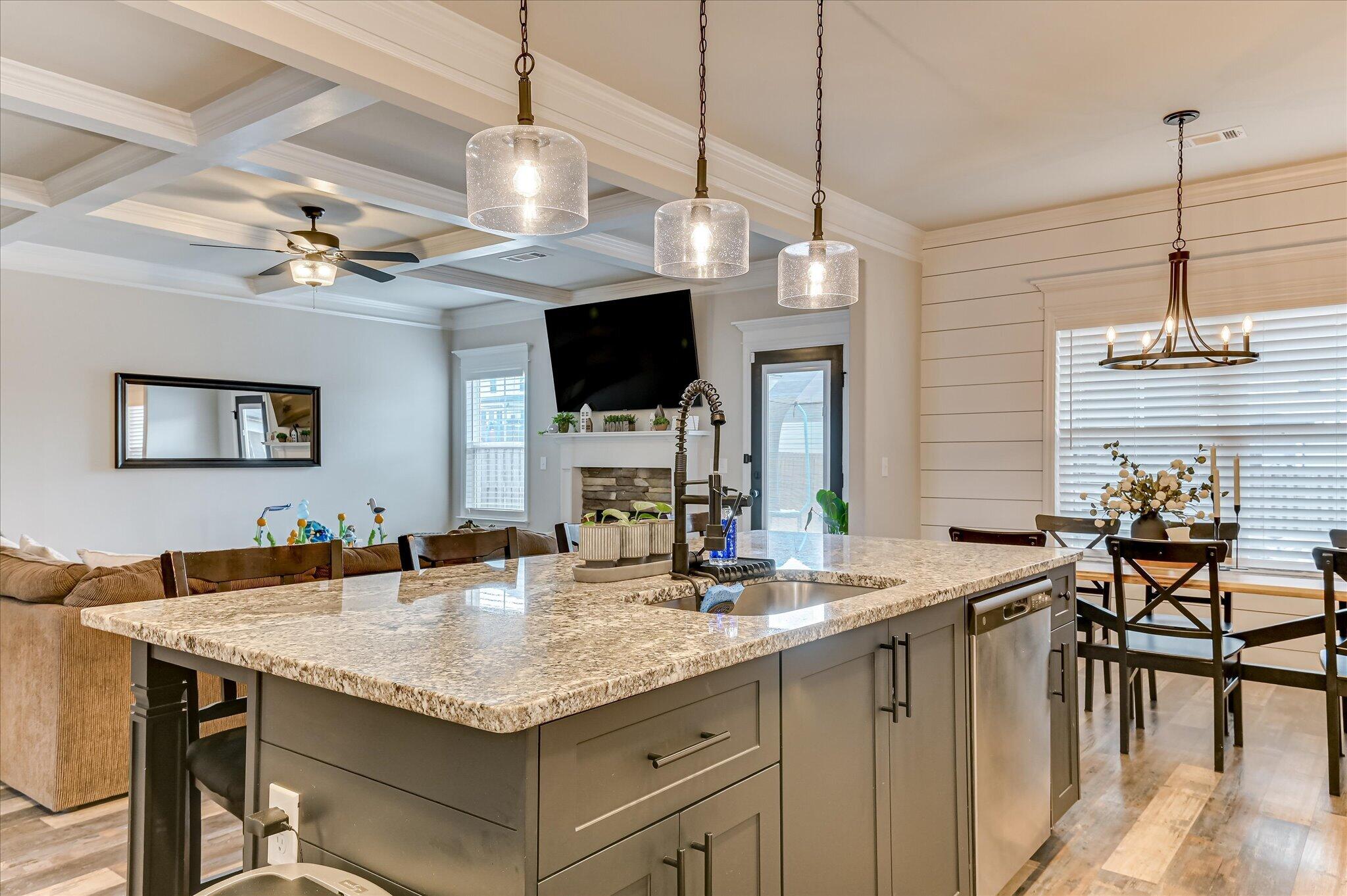 5124 Huntley Trail