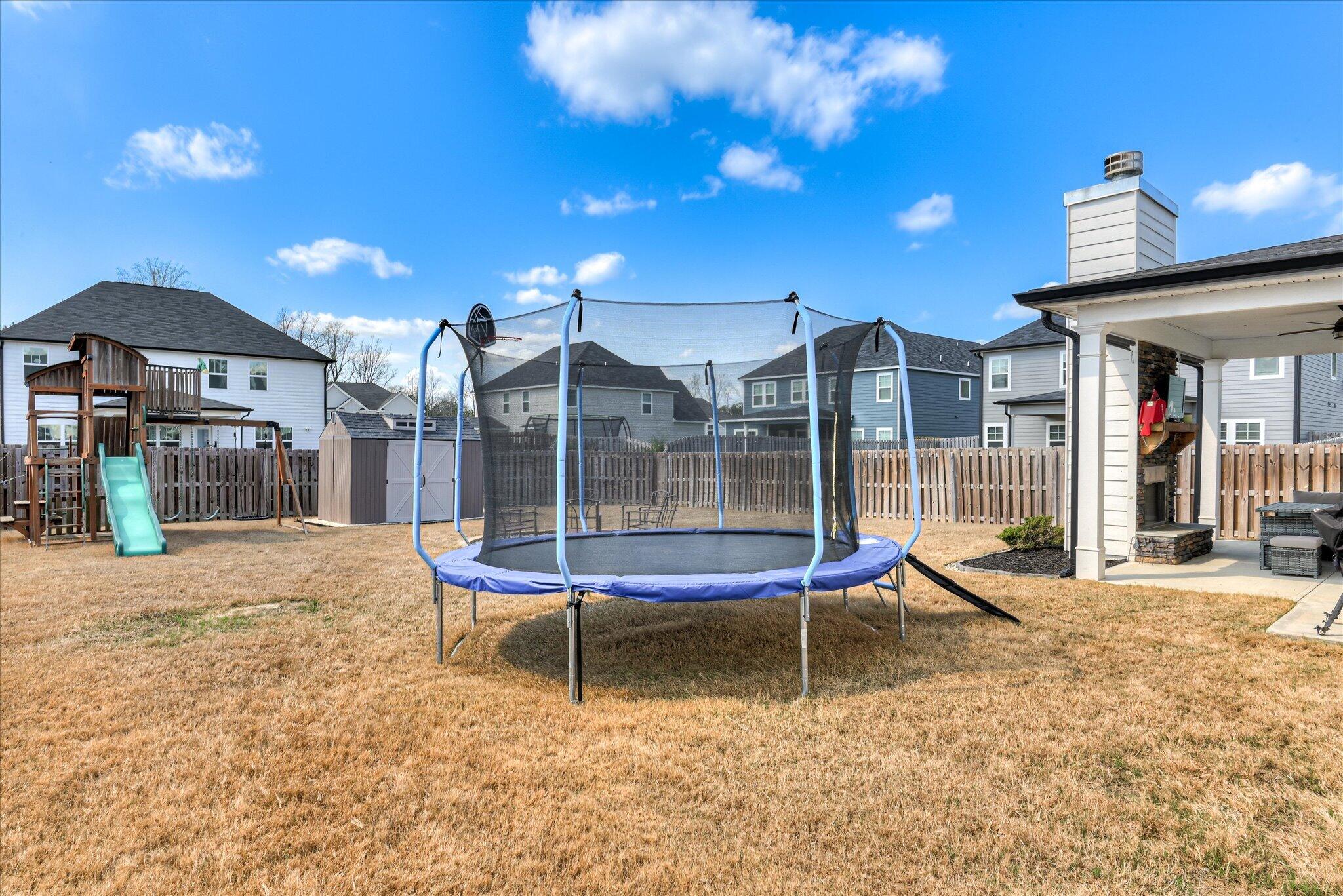 5124 Huntley Trail