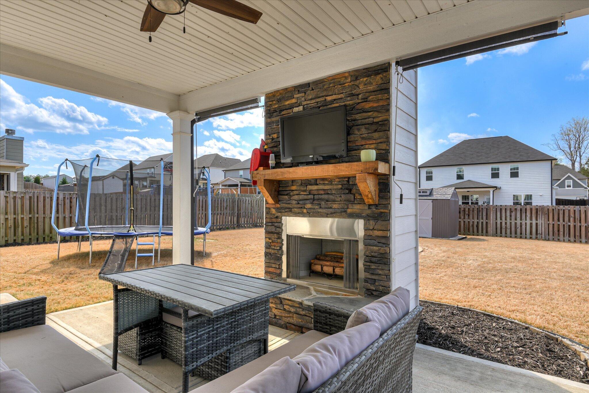 5124 Huntley Trail