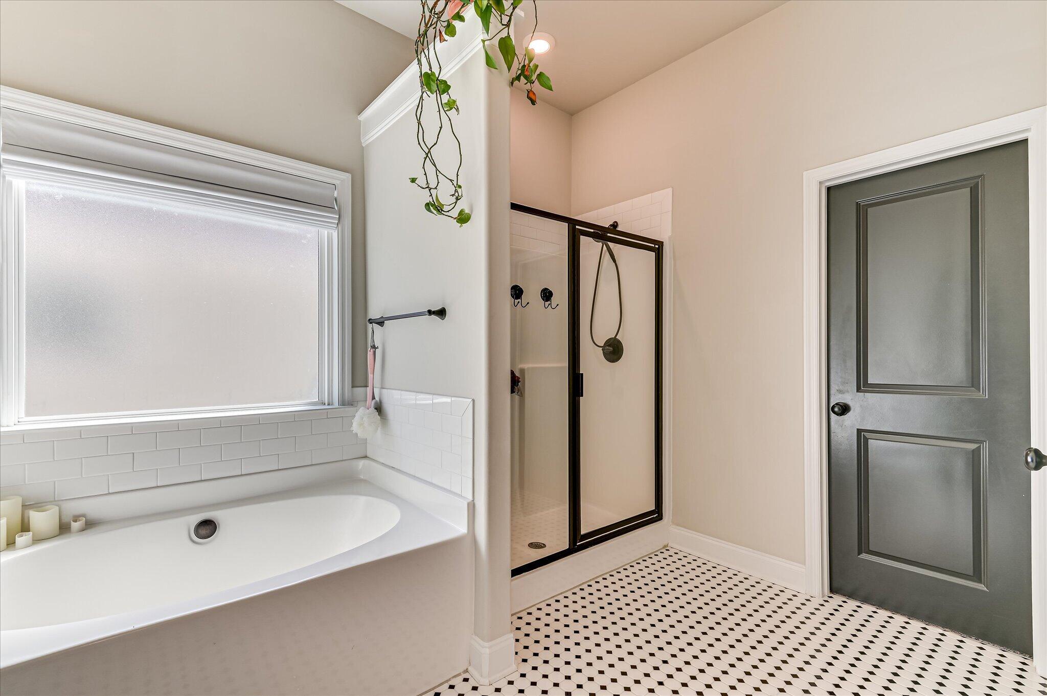 5124 Huntley Trail