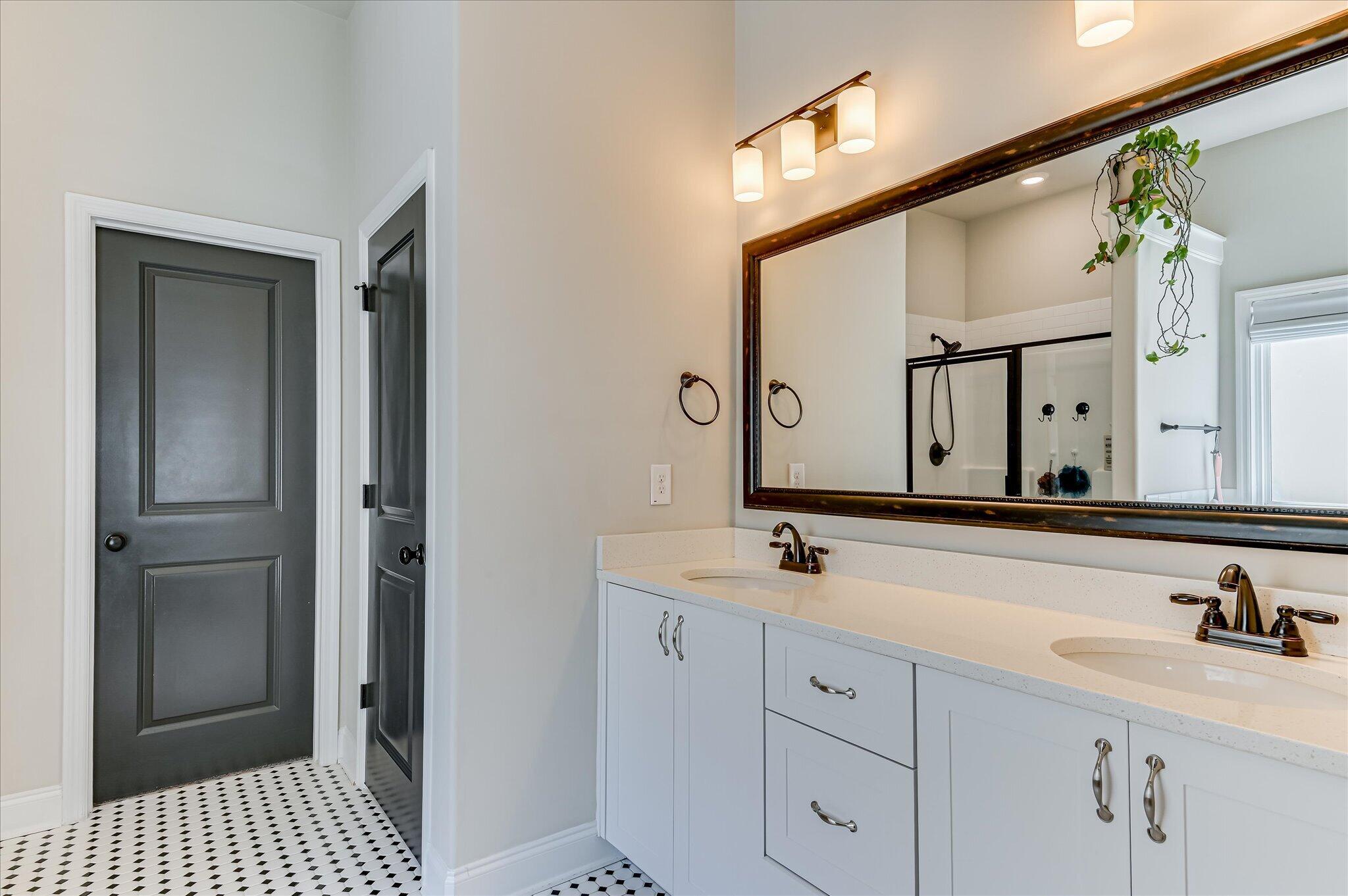 5124 Huntley Trail