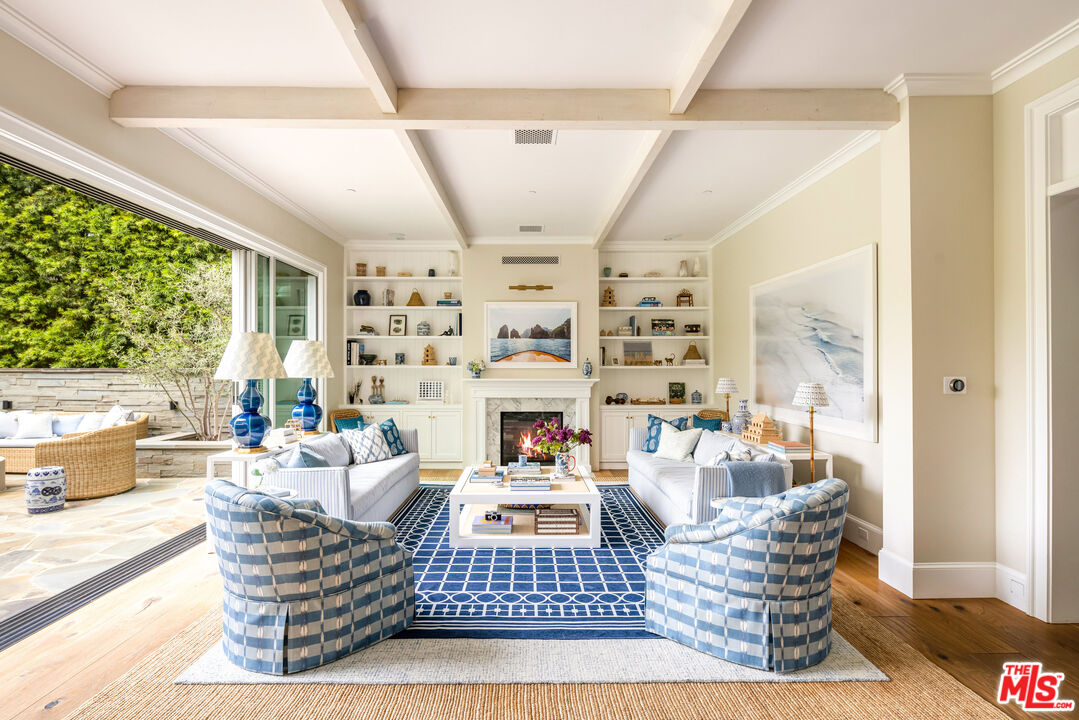 Sophisticated Coastal Design by Gray Malin