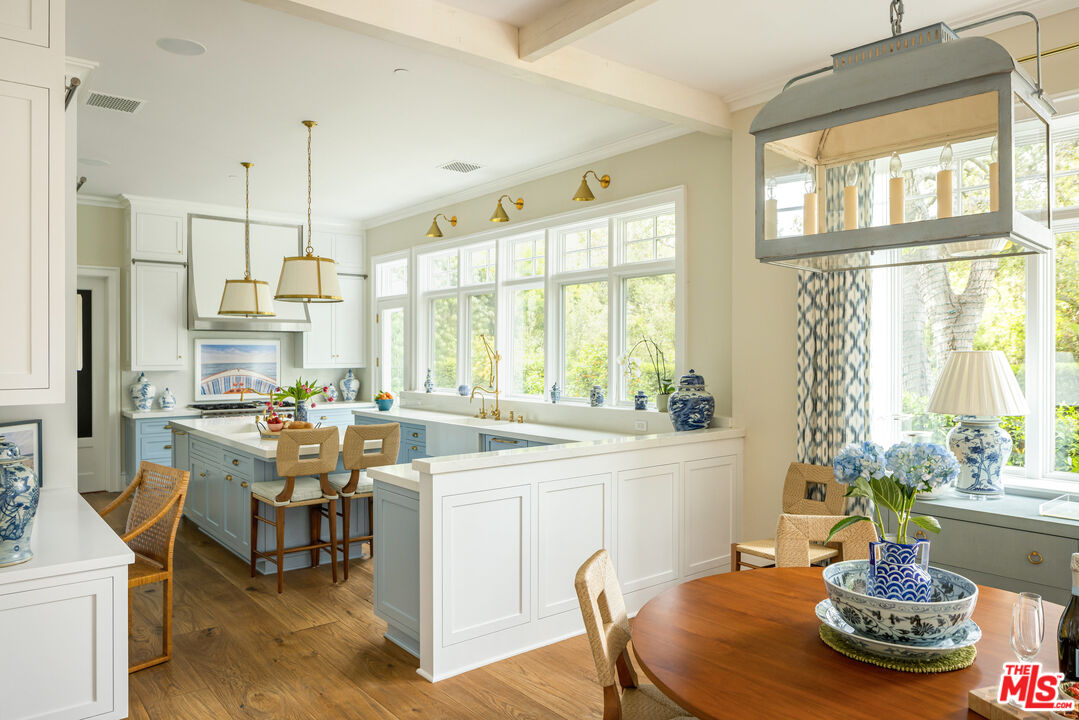 Sophisticated Coastal Design by Gray Malin