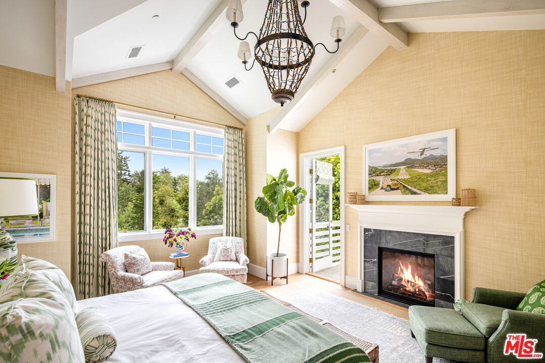 Sophisticated Coastal Design by Gray Malin