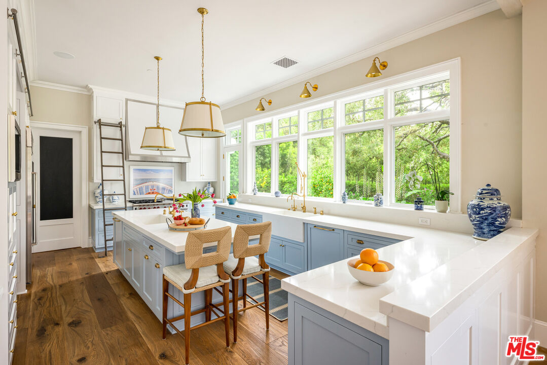 Sophisticated Coastal Design by Gray Malin