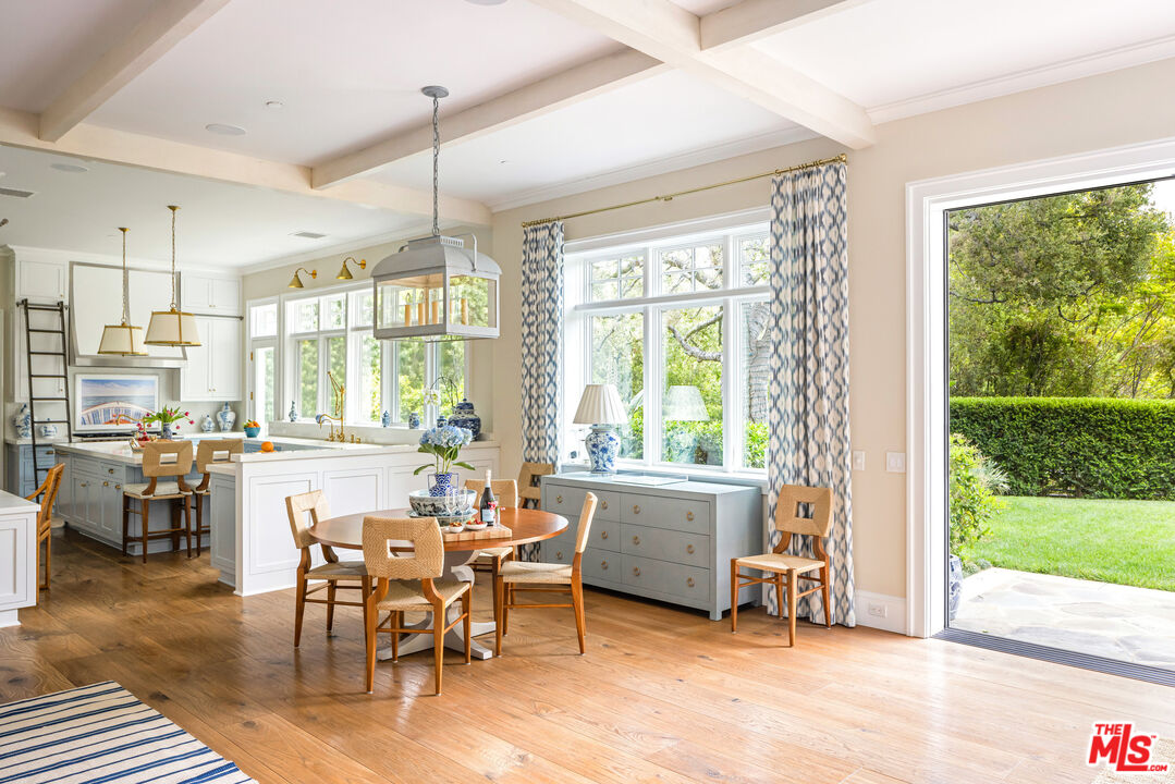 Sophisticated Coastal Design by Gray Malin