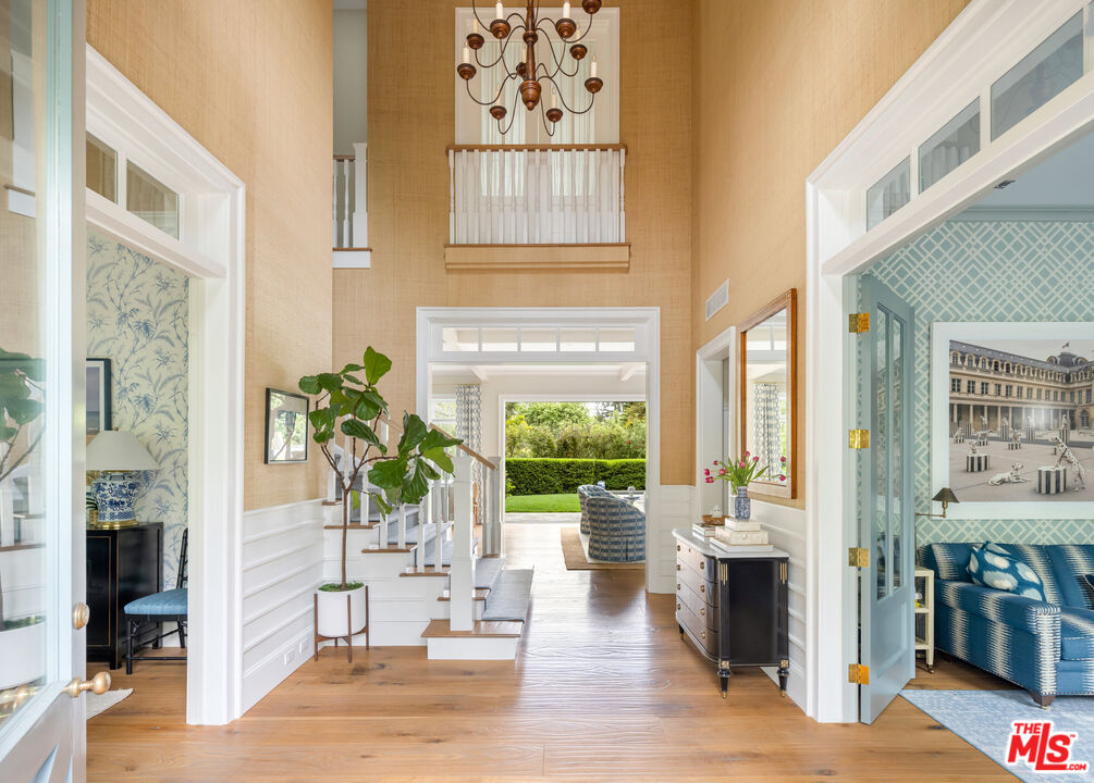 Sophisticated Coastal Design by Gray Malin