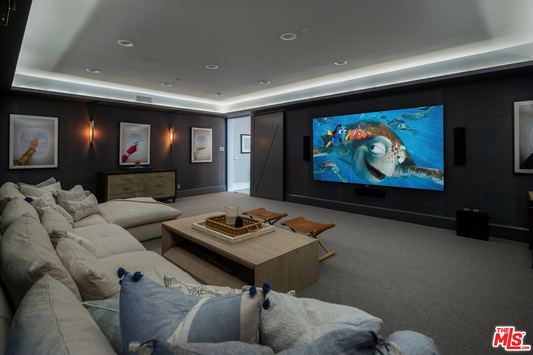 782 Ranch Ln