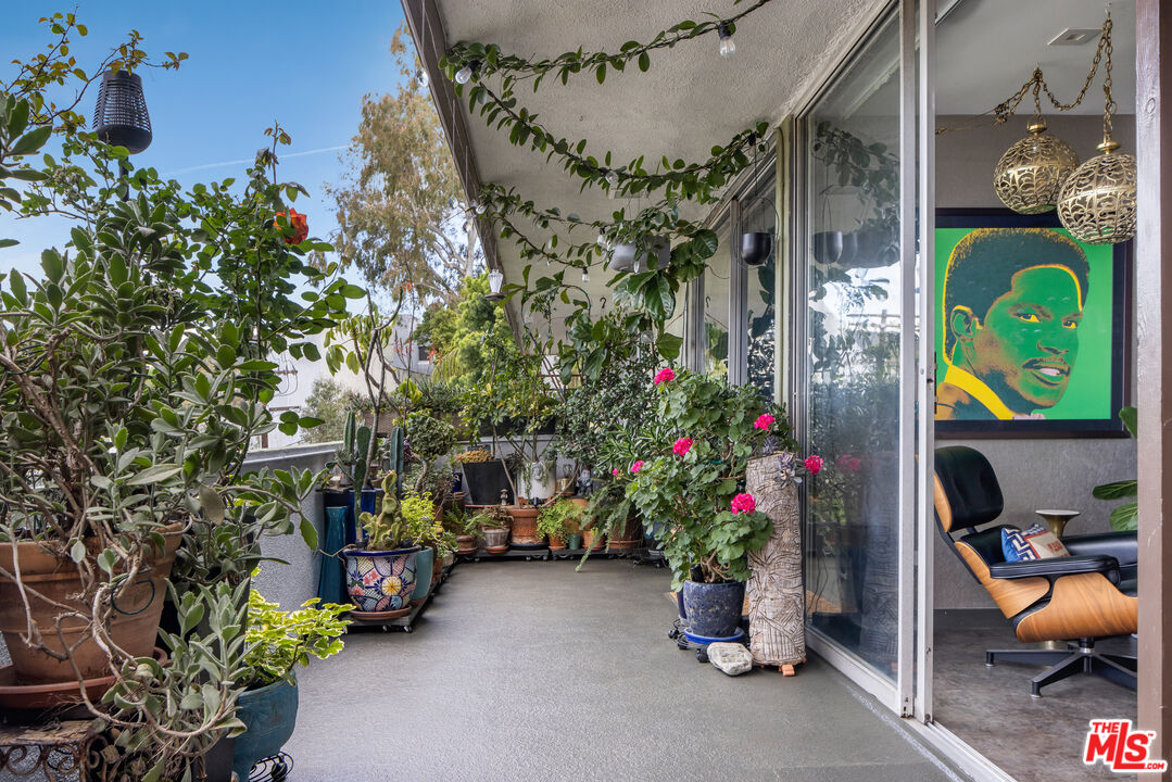 Architectural Condo by Ray Kappe, FAIA