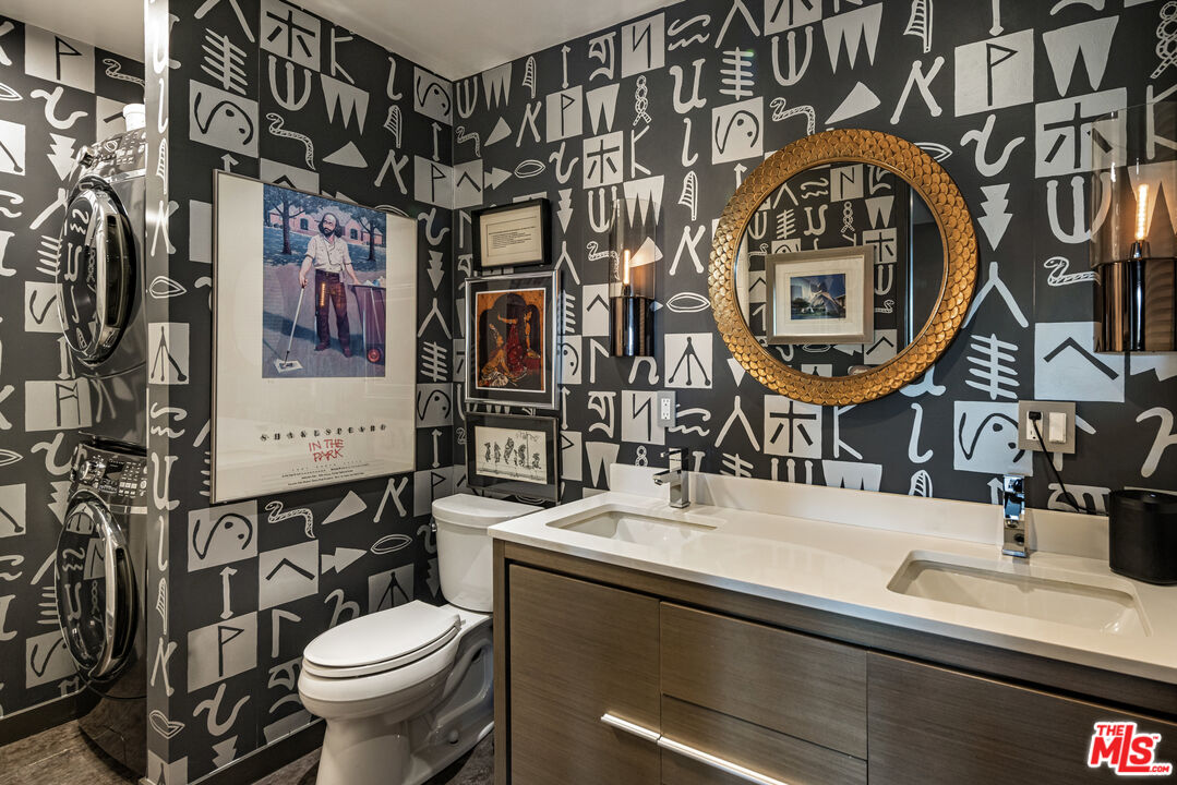 Architectural Condo by Ray Kappe, FAIA