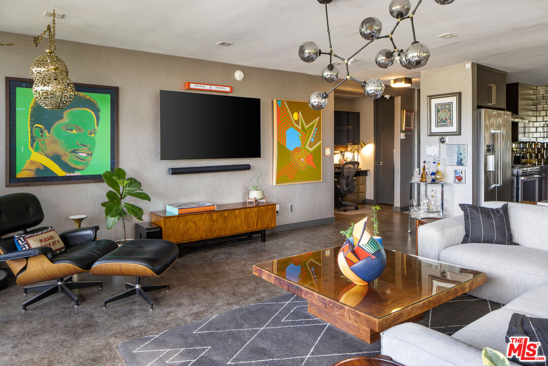 Architectural Condo by Ray Kappe, FAIA