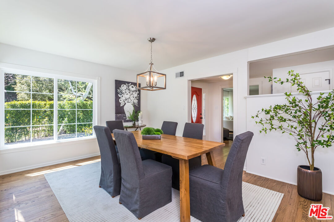 California Ranch Home | Brentwood