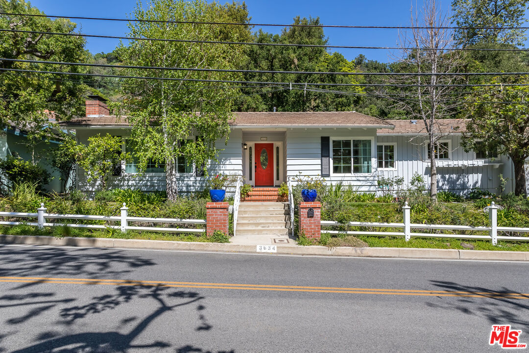 California Ranch Home | Brentwood