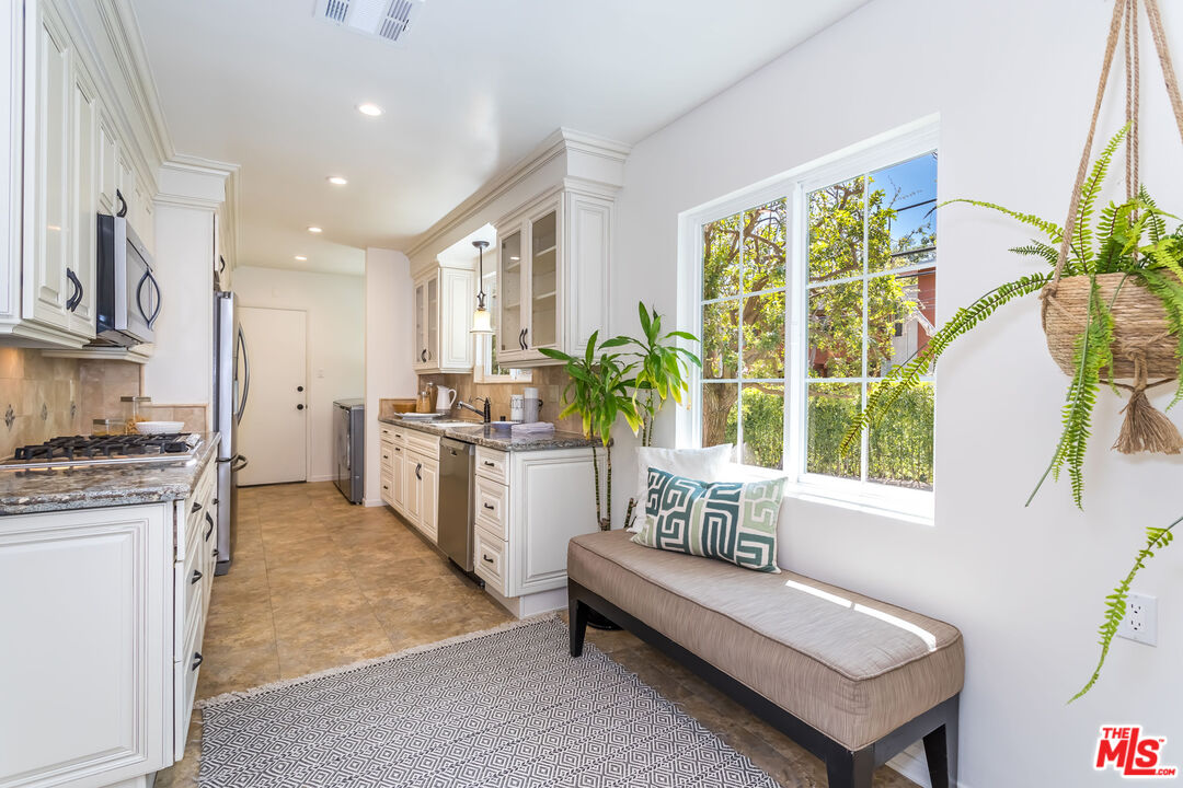 California Ranch Home | Brentwood