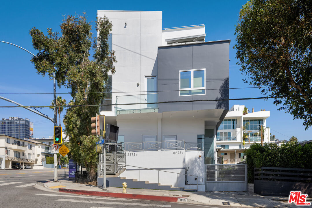 8875 Cynthia St Unit: B