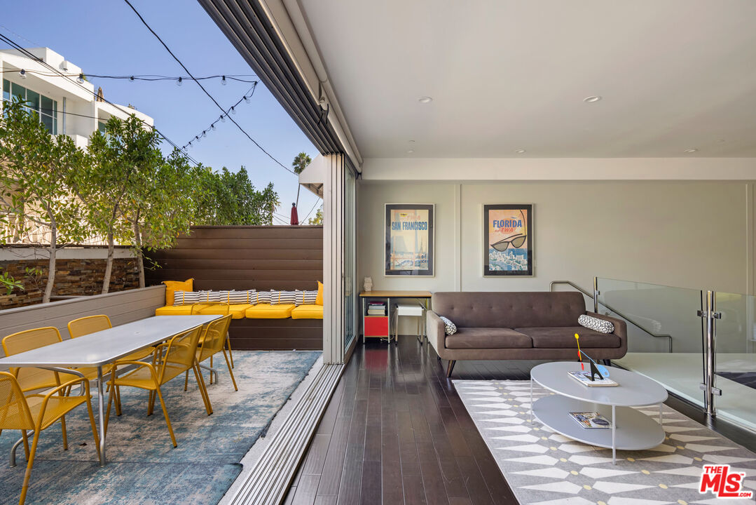 8875 Cynthia St Unit: B