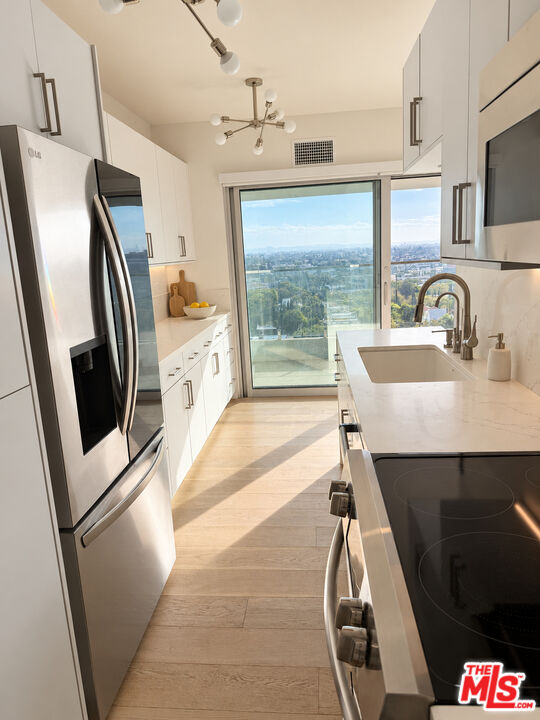 Prestigious Plaza Towers | 5 Star Amenities