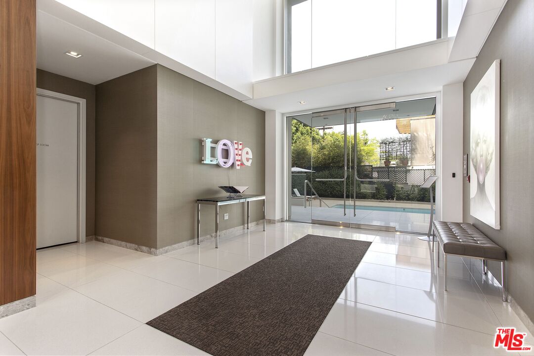 Prestigious Plaza Towers | 5 Star Amenities