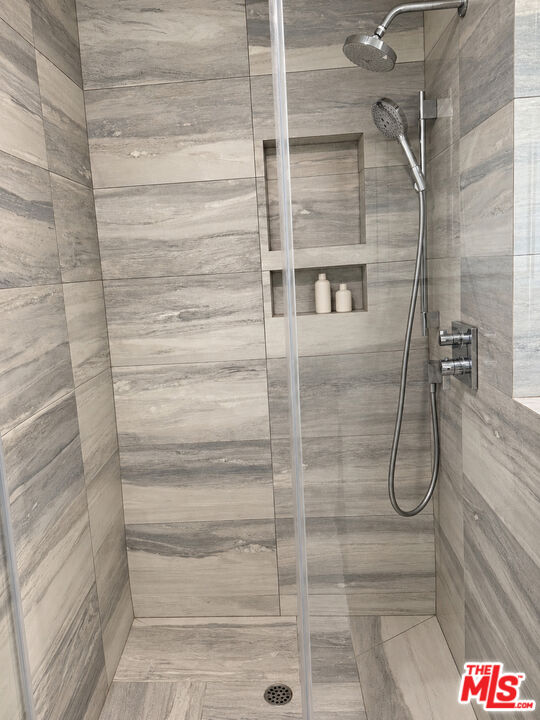 Prestigious Plaza Towers | 5 Star Amenities
