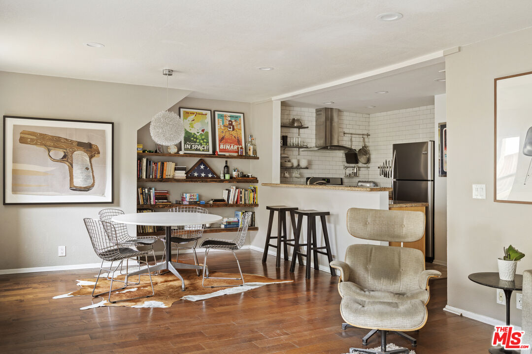 12530 Venice Blvd Unit: 3