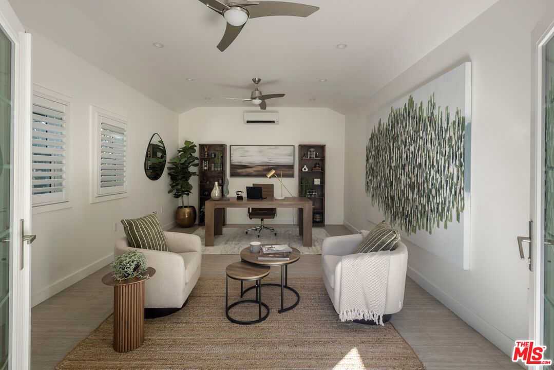 Sophisticated California Bungalow