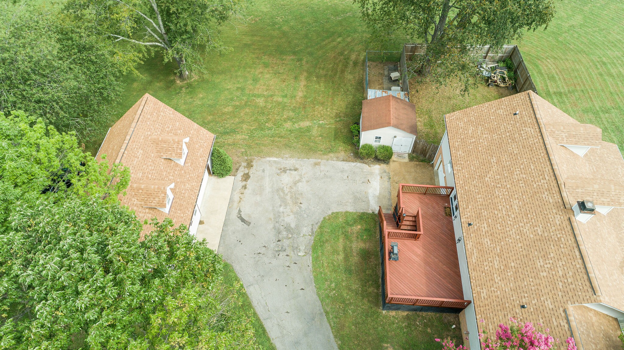 2715 Standing Oak Dr