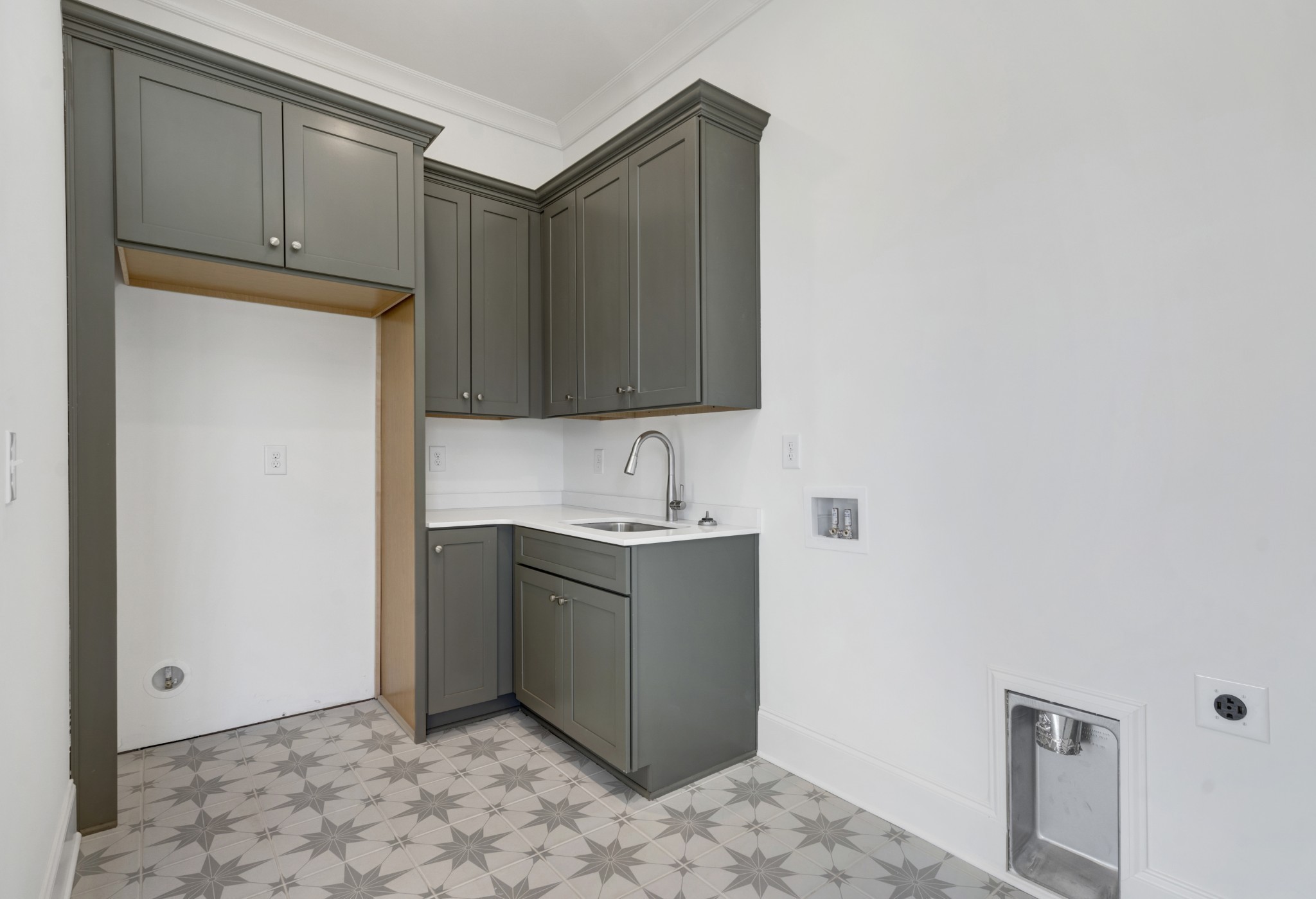 6012 Porters Union Way