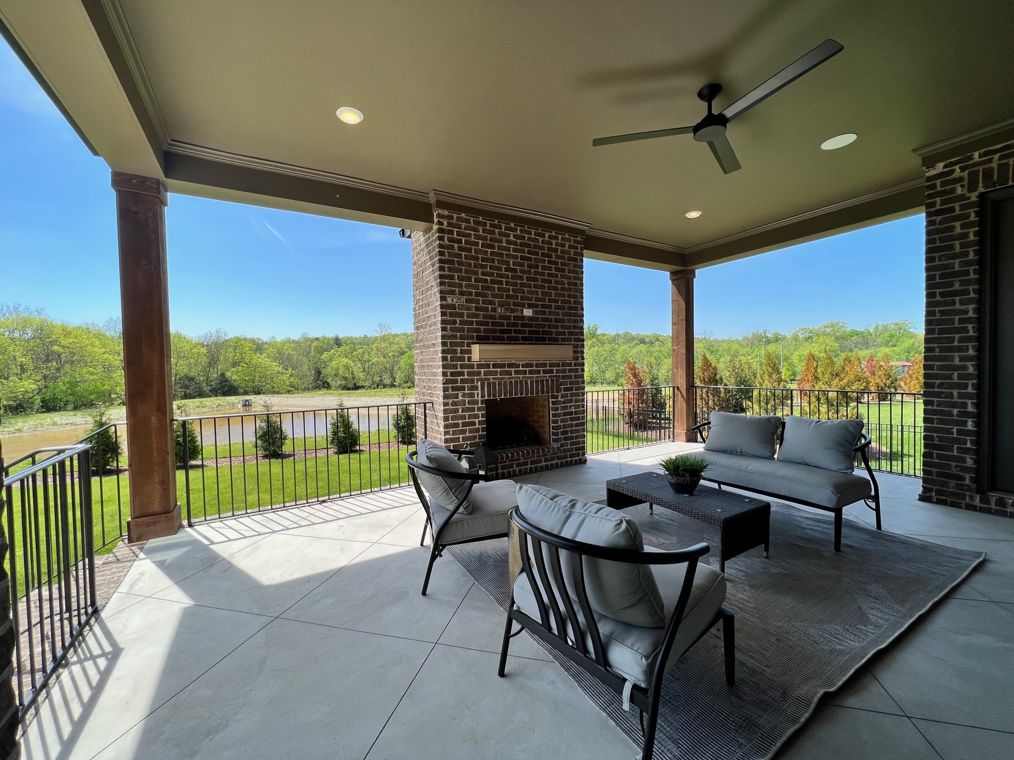 6012 Porters Union Way