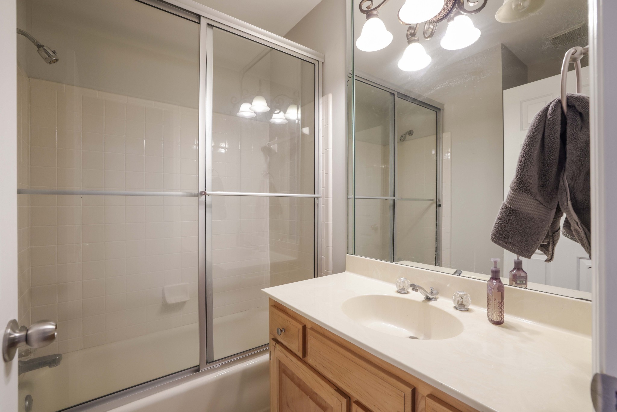 1529 Brentwood Pointe Unit: 1529