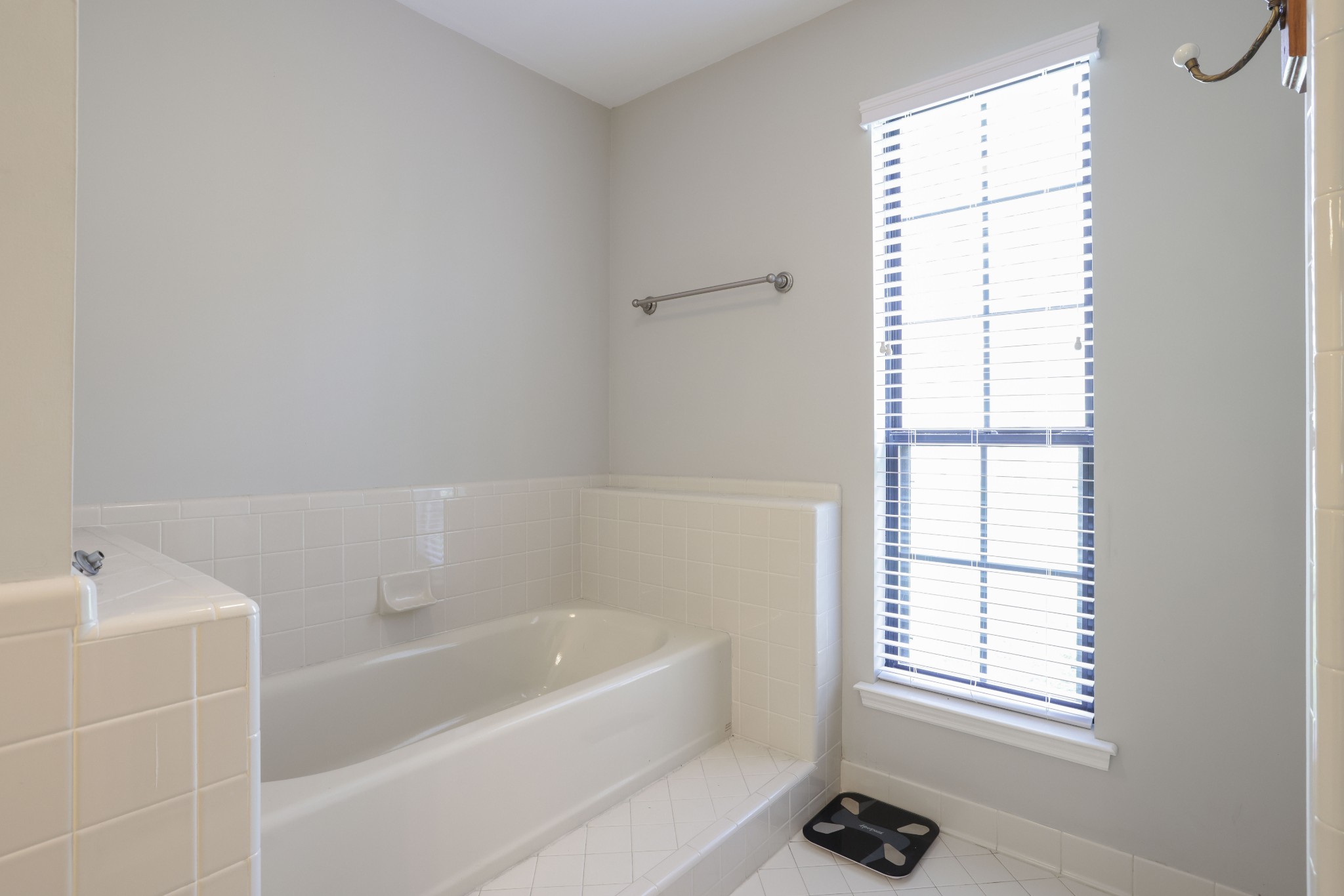 1529 Brentwood Pointe Unit: 1529