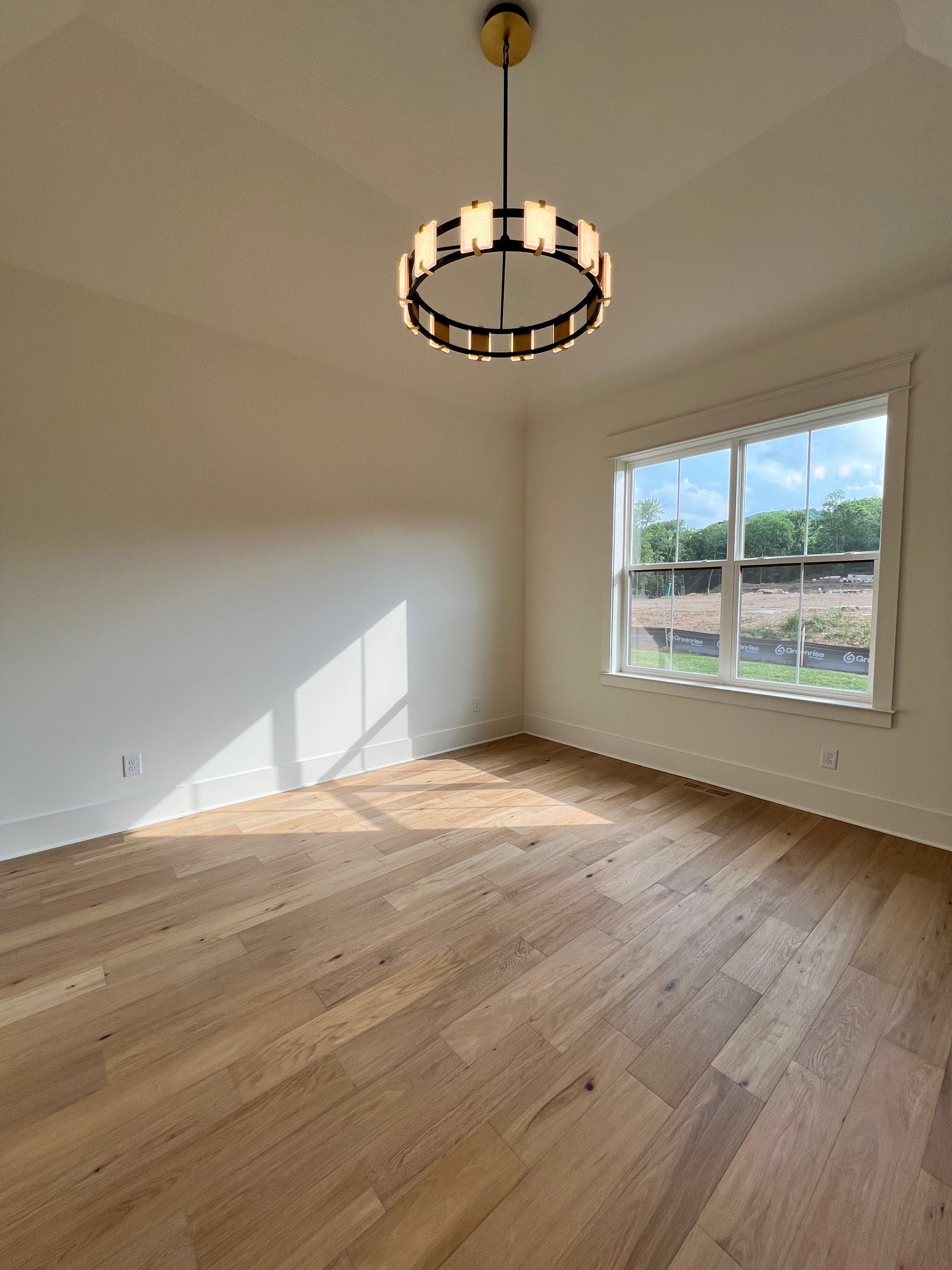 1631 Kaschlina Point