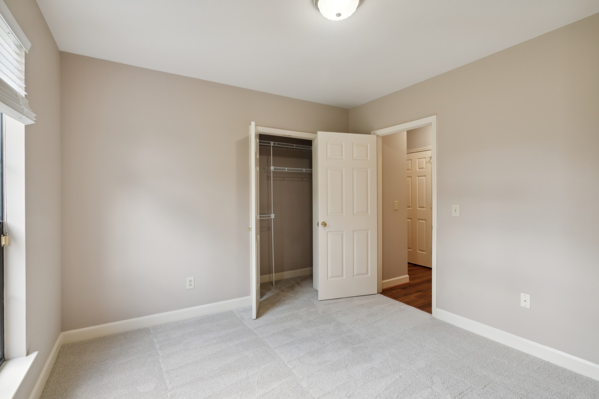 1527 Brentwood Pointe