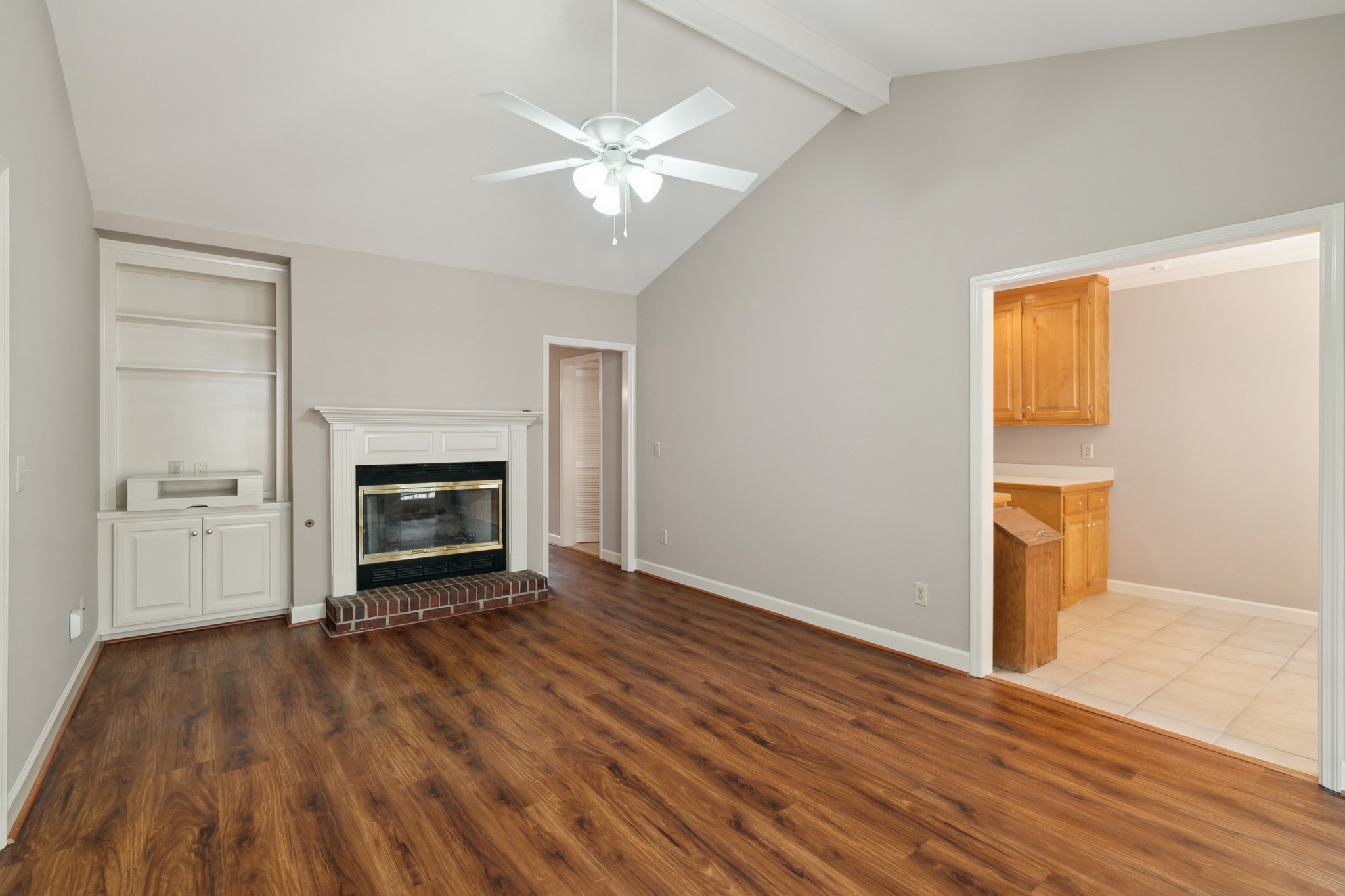 1527 Brentwood Pointe